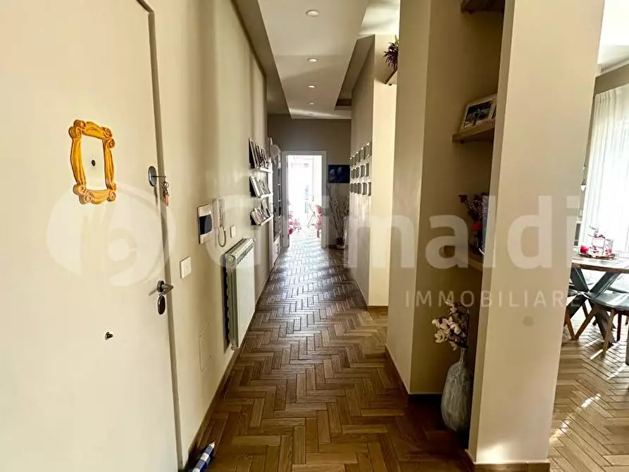 Immagine 3 di Appartamento in vendita  in Via domenico padula, 121 a Napoli