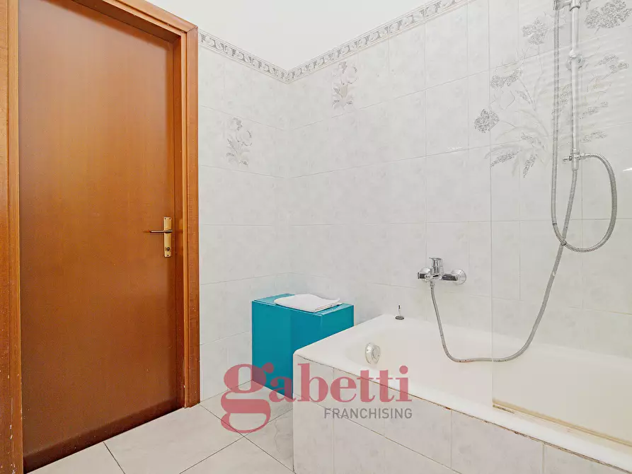 Immagine 45 di Appartamento in vendita  in Via Matteo Maria Boiardo, 22 a Milano