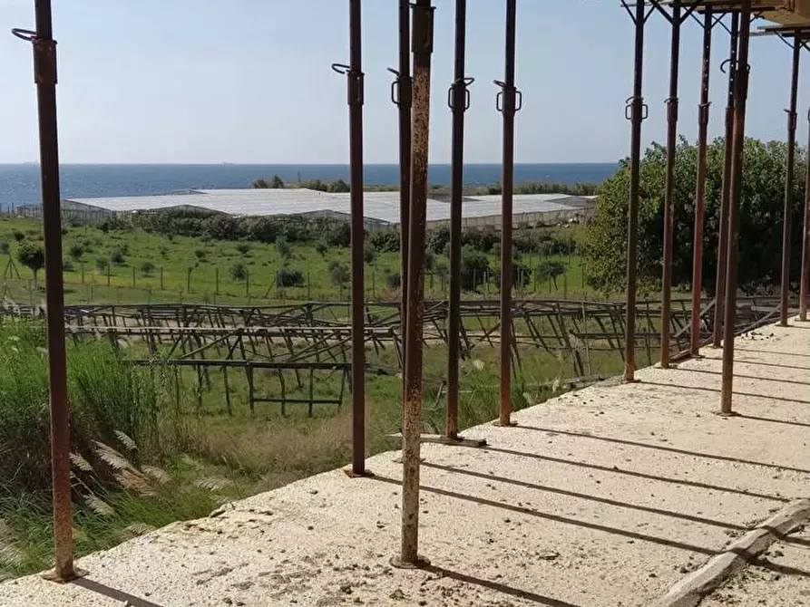 Immagine 2 di Casa quadrifamiliare in vendita  in Via punta delle formiche, 1 a Pachino