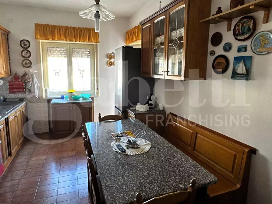 Immagine 3 di Appartamento in vendita  in Piazza di Rauso a Capua