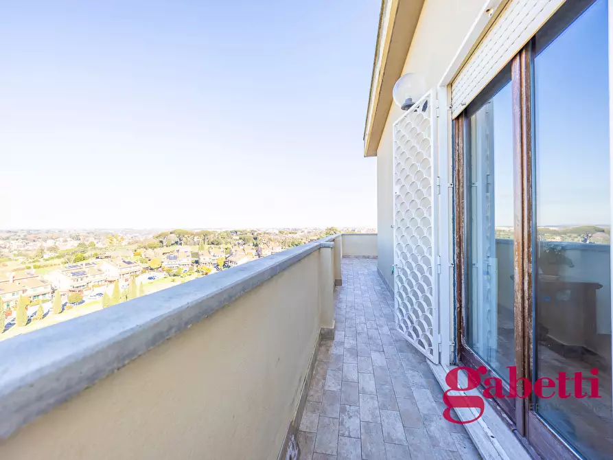 Immagine 41 di Appartamento in vendita  in Via di Selva Nera, 147 a Roma