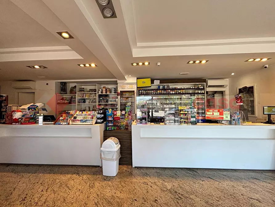 Immagine 2 di Attività commerciale in vendita  in Via Paolo Borsellino, 22 a Ferentino
