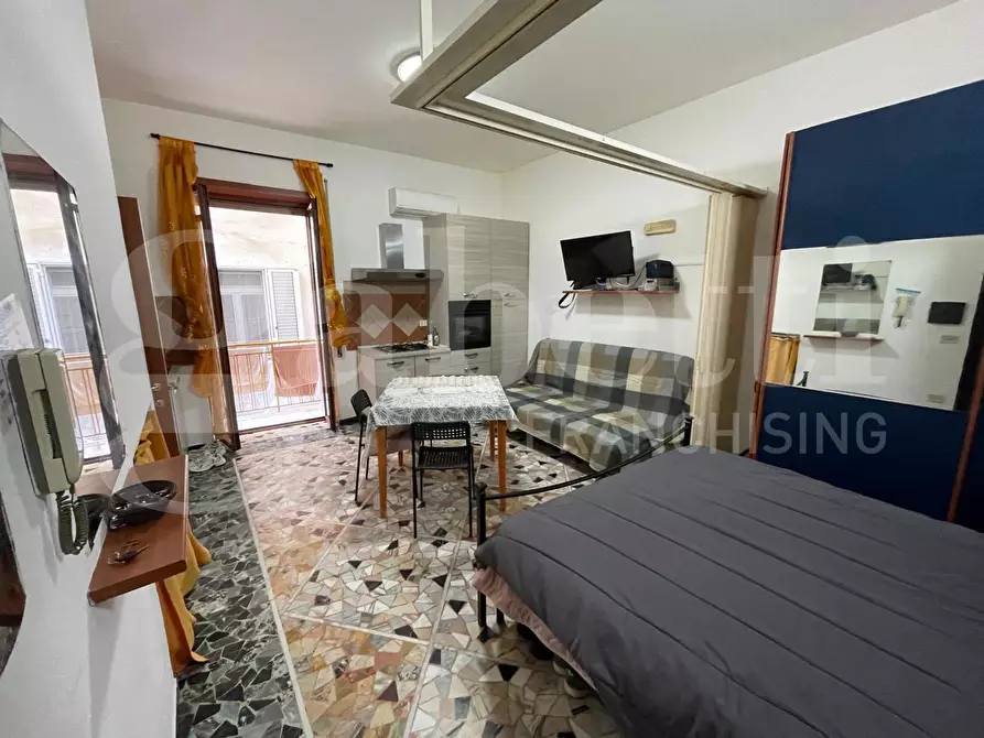 Immagine 1 di Appartamento in vendita  in Vico 11 Lungomare Caboto, 41 a Gaeta