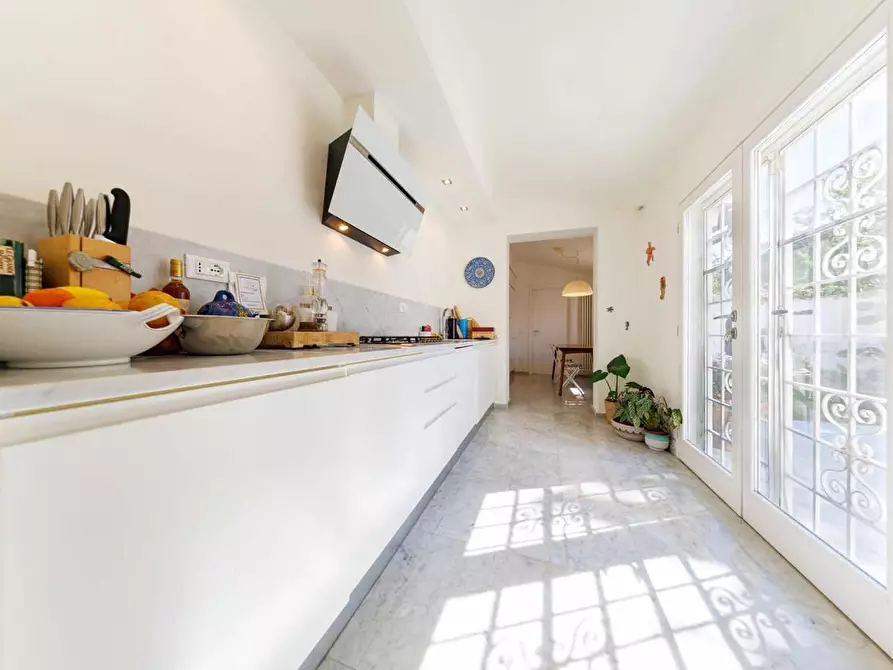 Immagine 12 di Casa indipendente in vendita  in Via Pastrengo a Livorno