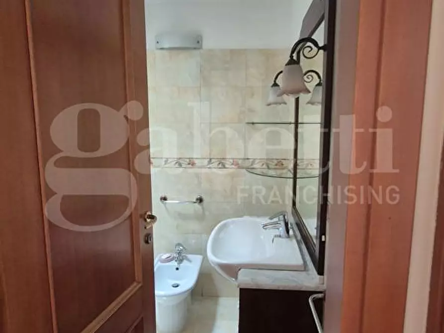 Immagine 33 di Appartamento in vendita  in Via Maresca, 30 a Torre Annunziata