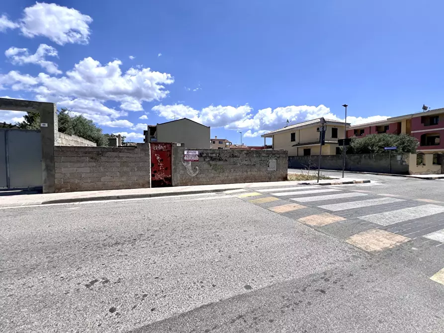 Immagine 3 di Terreno residenziale in vendita  in Via GARIBALDI, SNC a Maracalagonis