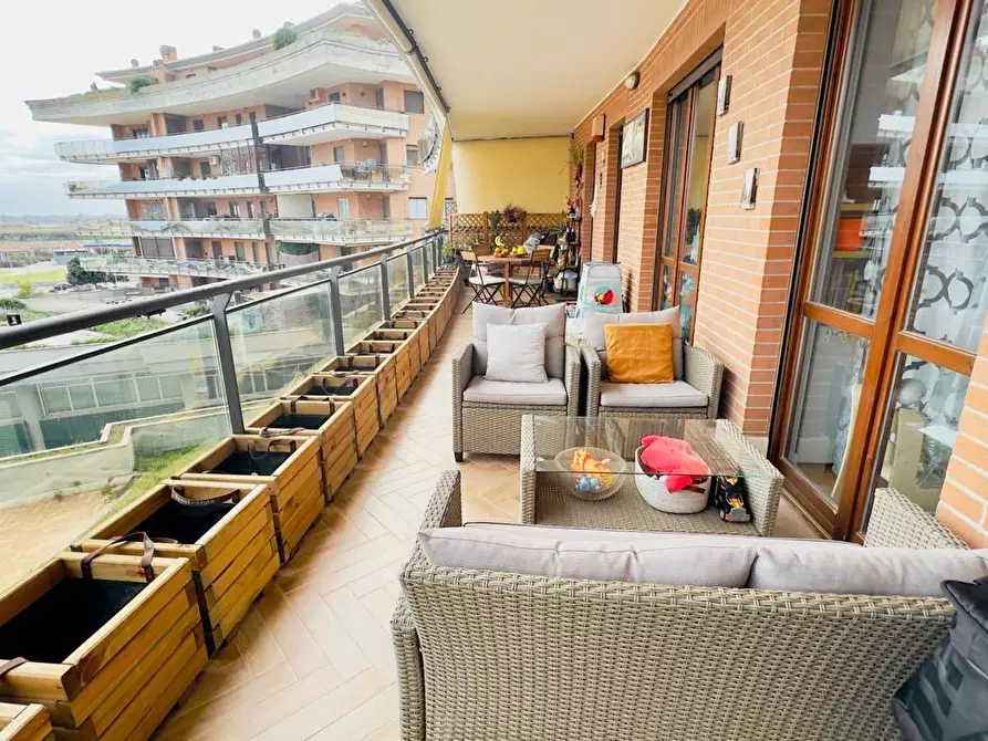 Immagine 42 di Appartamento in vendita  in Piazza Leon Battista Alberti, 10 a Fiumicino