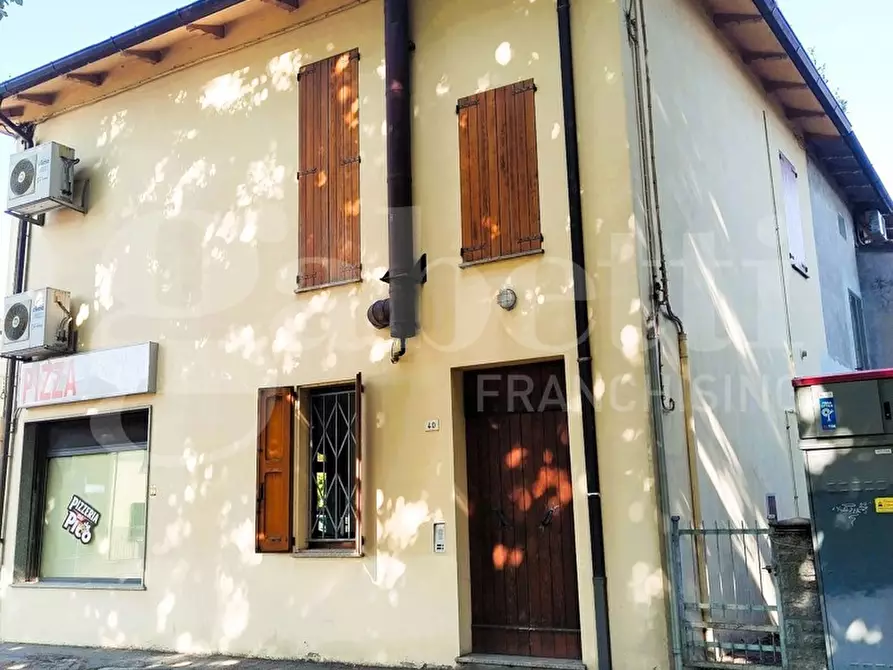 Immagine 2 di Casa bifamiliare in vendita  in Via Nuova, 5 a San Giovanni In Persiceto