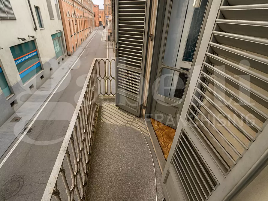 Immagine 15 di Appartamento in vendita  in Via Vittorio Emanuele II, 18 a Chieri