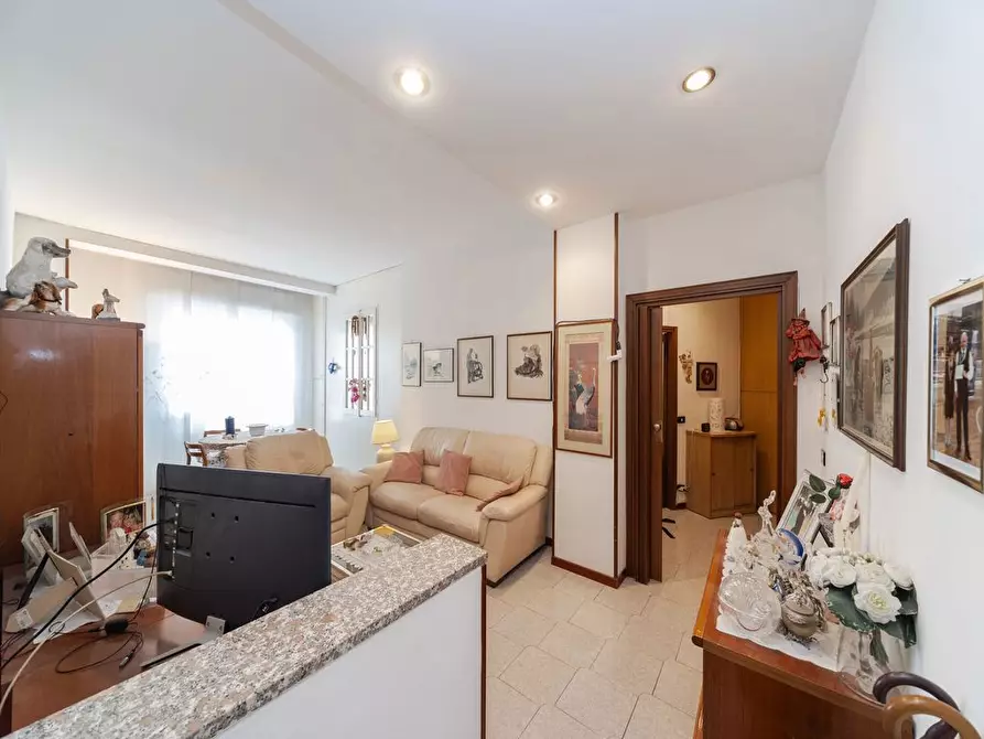 Immagine 19 di Appartamento in vendita  in Via Francesco Predabissi, 2 a Milano