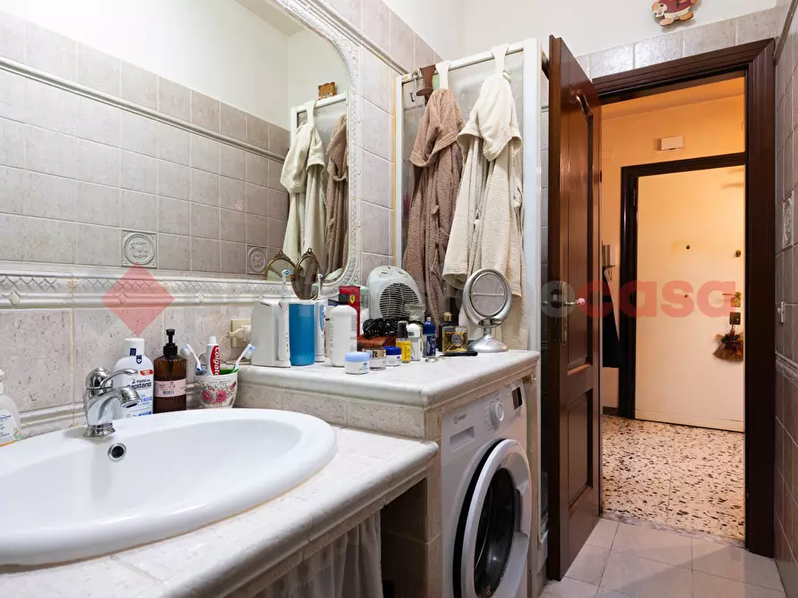 Immagine 25 di Appartamento in vendita  in Via Riofreddo a Roma