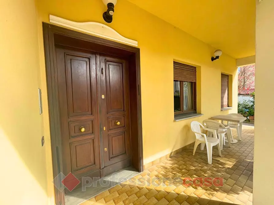 Immagine 2 di Villa in vendita  in Via Brenta a Perugia