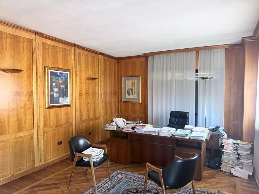 Immagine 6 di Ufficio in affitto  in Corso Padre Lorenzo, 29 a Aosta