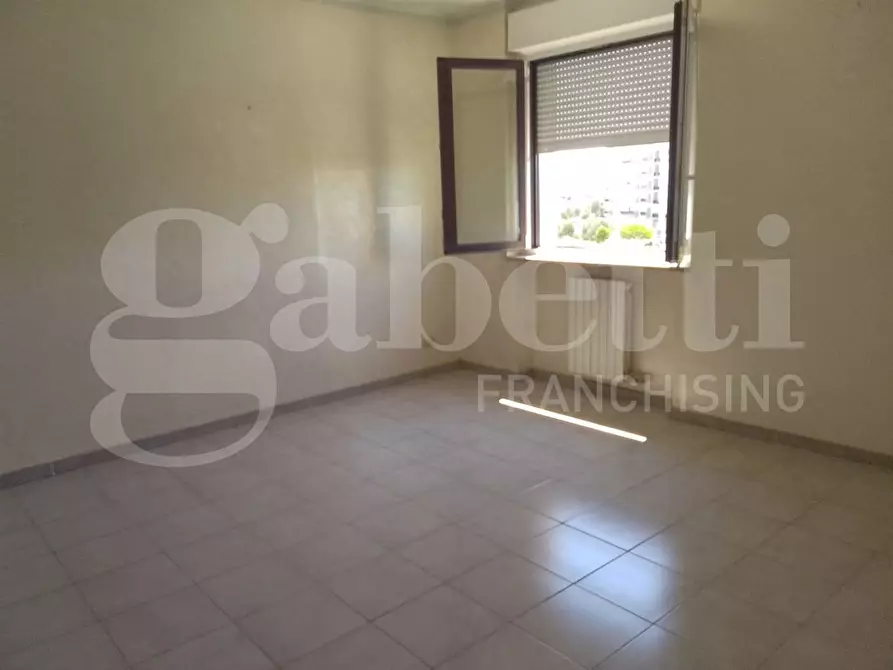 Immagine 6 di Appartamento in vendita  in Piazza G.B.TEDESCO, 6 a Taranto