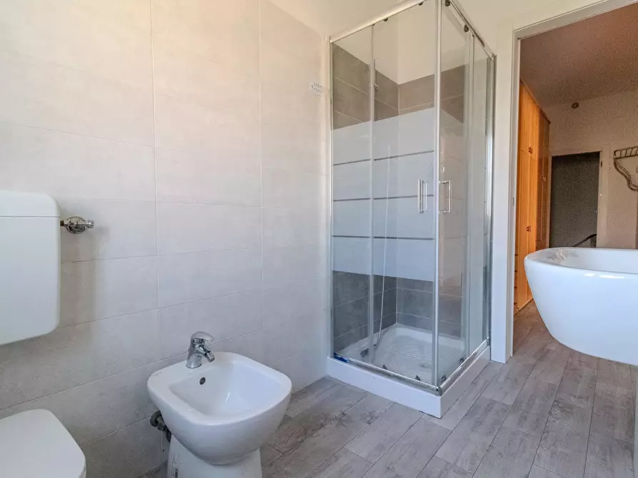 Immagine 17 di Appartamento in vendita  in Via Lazio, 5 a Bologna