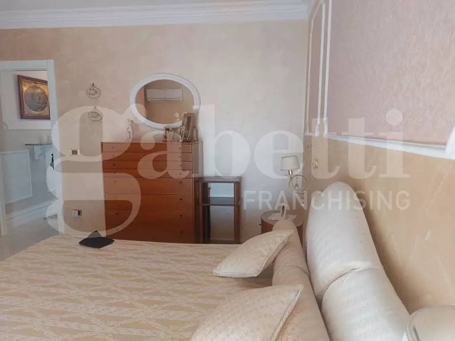 Immagine 32 di Villetta a schiera in vendita  in Piazzale DELLA LIBERAZIONE, 30 a Taranto