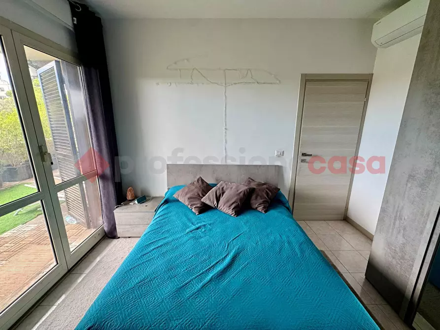 Immagine 13 di Appartamento in vendita  in Via Beverino, 42 a Roma