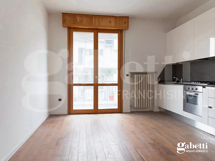 Immagine 4 di Appartamento in vendita  in Via Sarzetti, 16 a Rimini