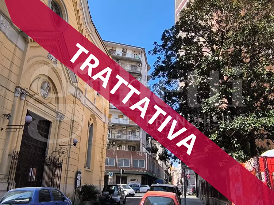 Immagine 1 di Appartamento in vendita  in Via Gaetano Argento a Napoli