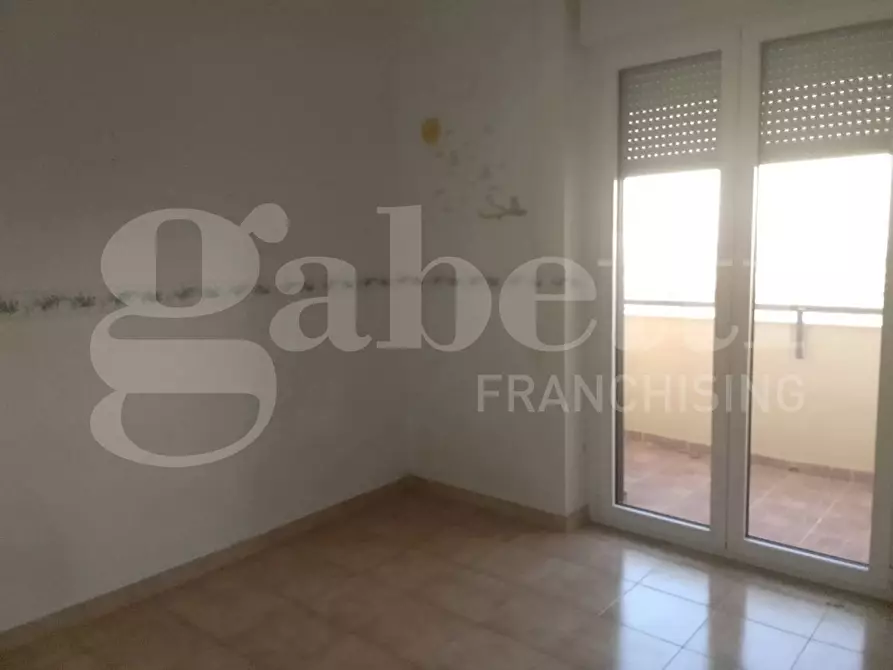 Immagine 6 di Appartamento in vendita  in Piazza G.B.TEDESCO, 7 a Taranto