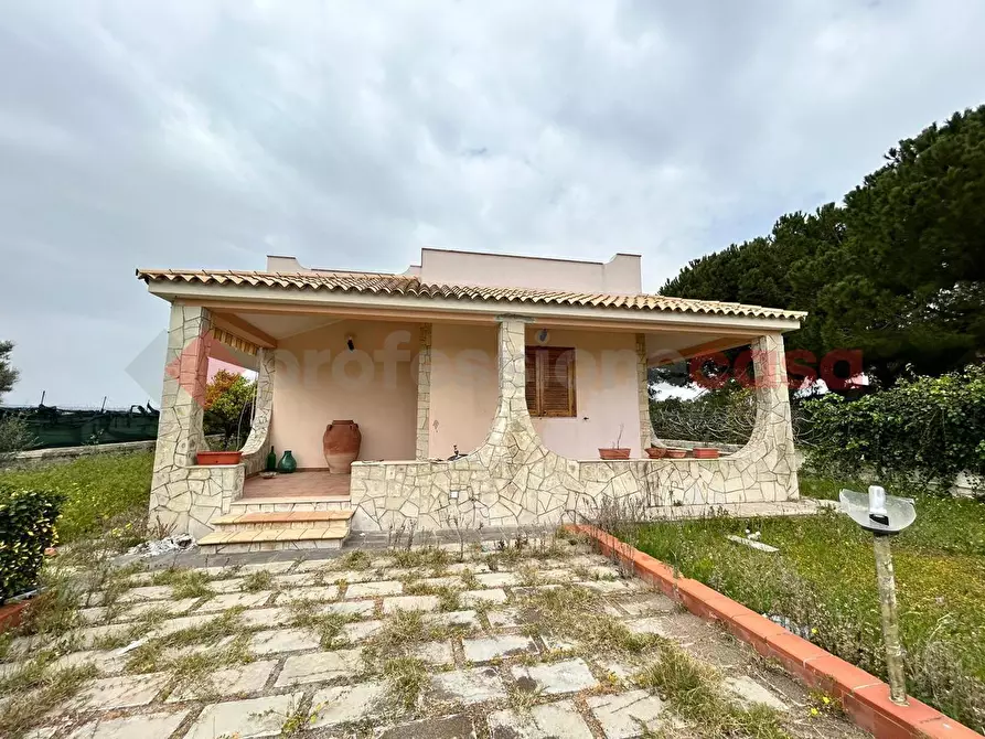 Immagine 7 di Villa in vendita  in Via isola bali, 58 a Siracusa
