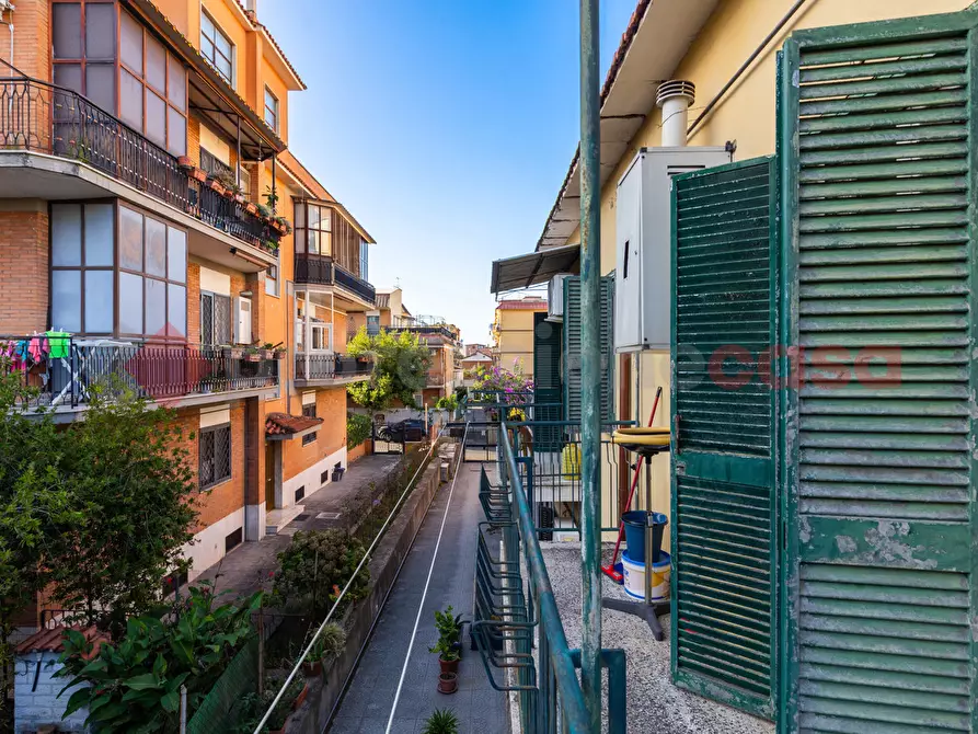 Immagine 25 di Appartamento in vendita  in Via Amaretta a Roma