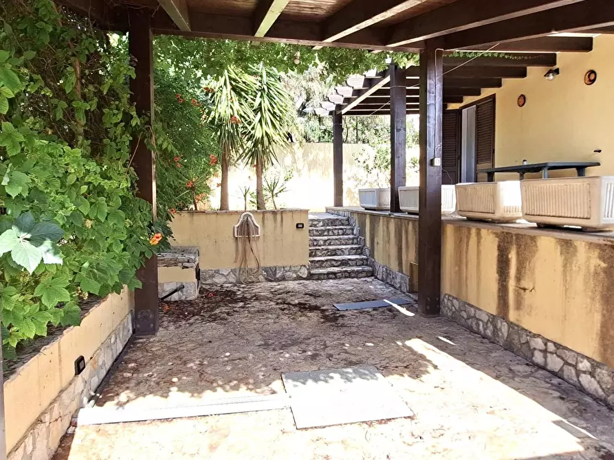 Immagine 3 di Villa in vendita  in Via Sicilia, 3 a Menfi