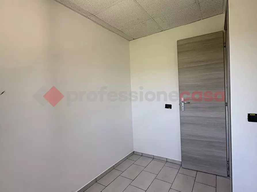 Immagine 13 di Casa indipendente in vendita  in Strada LUNGOCANALE, 1 a Terracina