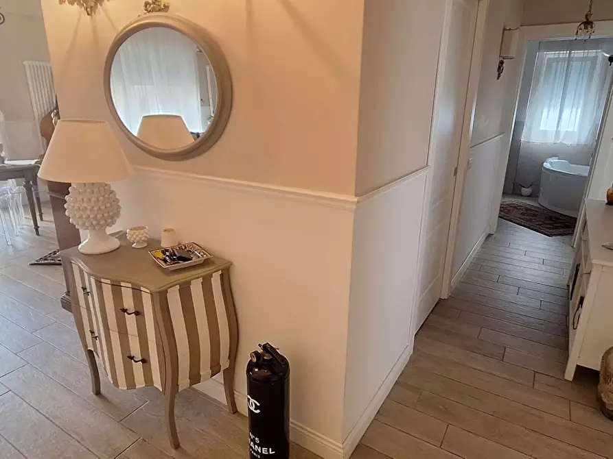 Immagine 11 di Appartamento in vendita  in Via dei Fiori, 1 a Messina