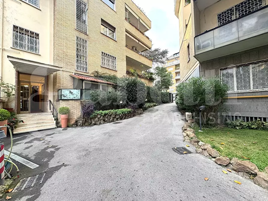 Immagine 27 di Appartamento in vendita  in Via Flaminia a Roma