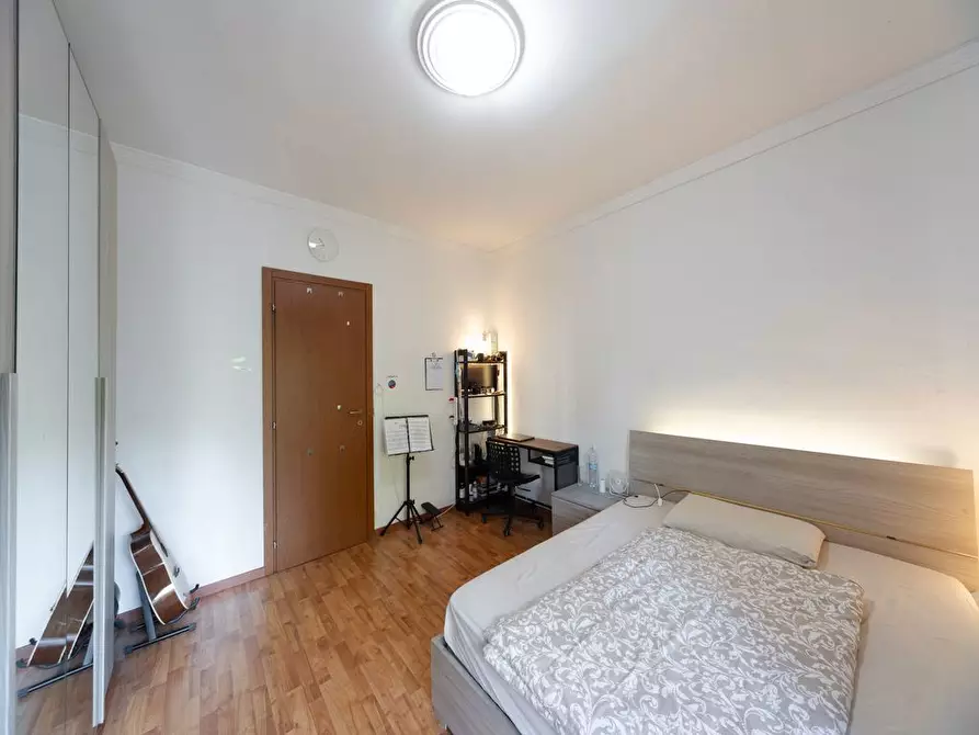 Immagine 7 di Appartamento in vendita  in Viale CA' GRANDA, 44 a Milano
