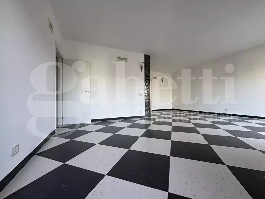 Immagine 1 di Appartamento in vendita  in Viale Giuseppe Grassi, 140 a Lecce