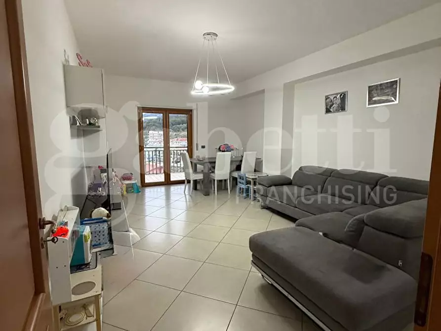 Immagine 13 di Appartamento in vendita  in Via Gugliemo Marconi, 145 a Lamezia Terme