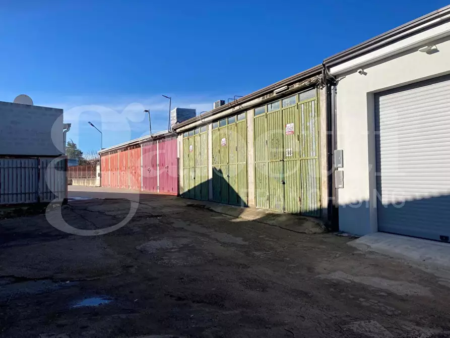 Immagine 6 di Box auto in vendita  in Via San Severo a Torremaggiore