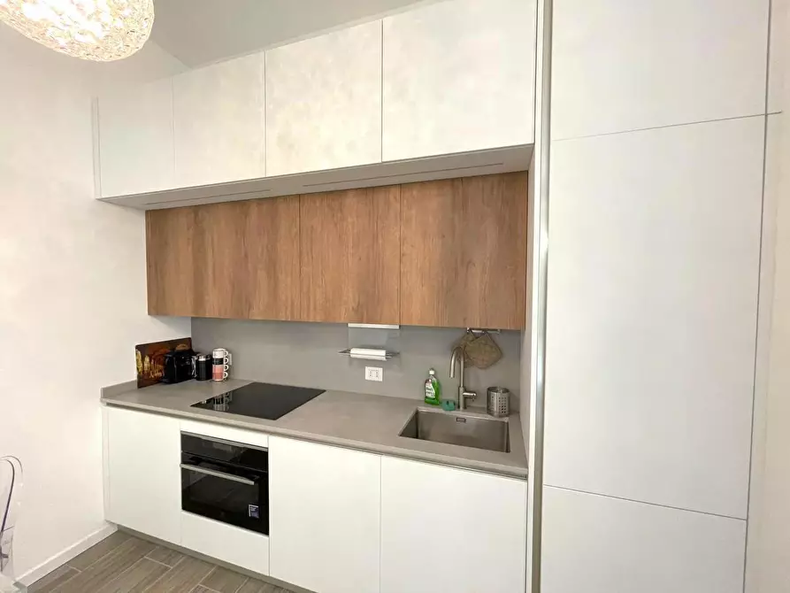 Immagine 9 di Appartamento in affitto  in Via Garian, 18 a Milano