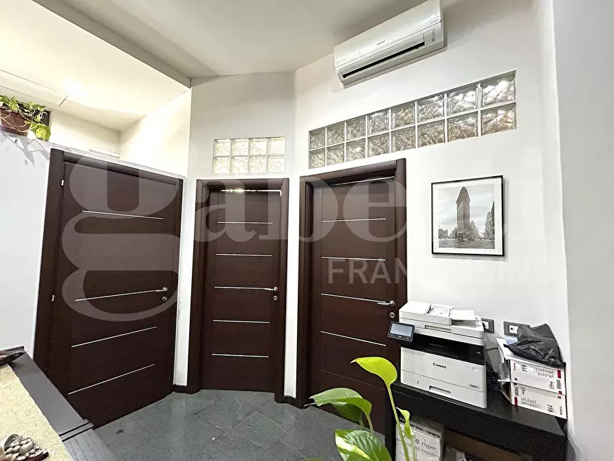 Immagine 7 di Ufficio in affitto  in Via Valerio Publicola, 65-67 a Roma