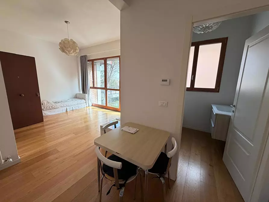 Immagine 3 di Appartamento in vendita  in Via Aldini, 218 a Bologna