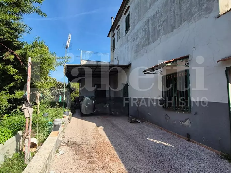 Immagine 6 di Casa indipendente in vendita  in Via Madonna del Principio, 23 a Torre Annunziata
