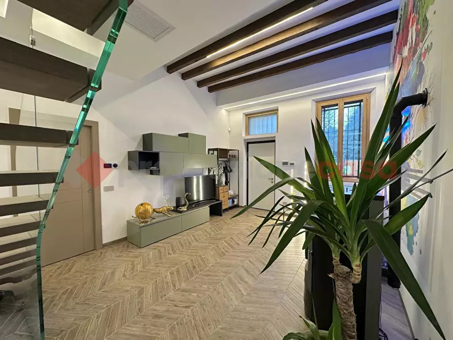 Immagine 21 di Appartamento in vendita  in Via Dante a Opera