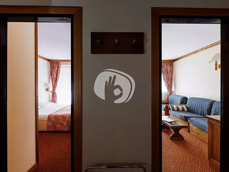 Immagine 5 di Appartamento in vendita  in Largo delle Poste, 39 a Cortina D'ampezzo