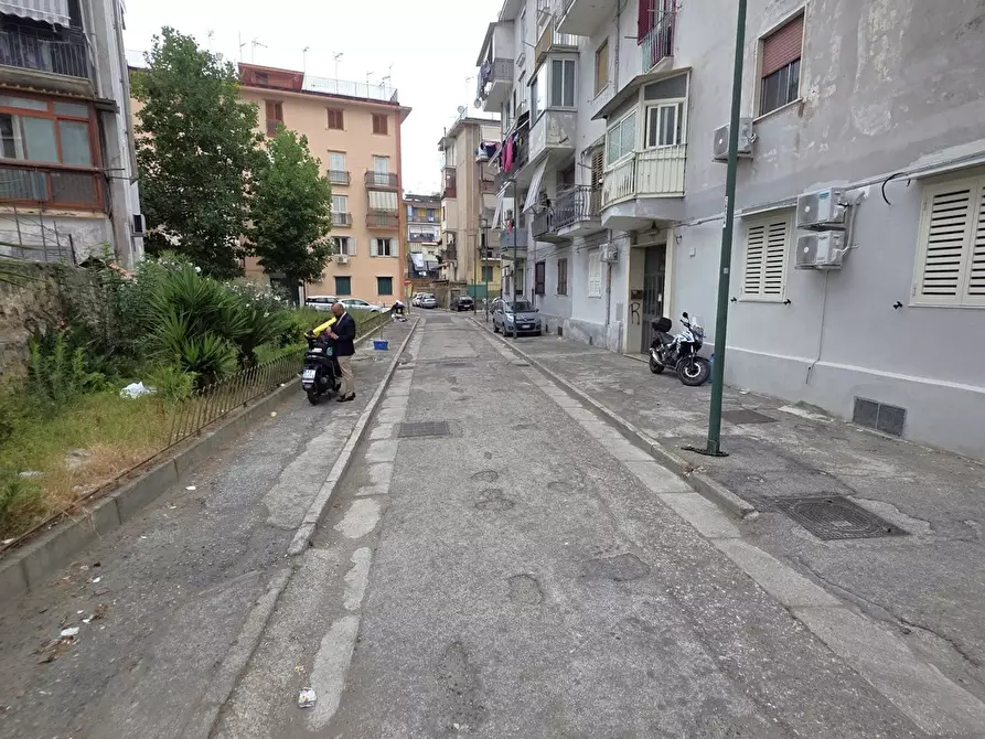 Immagine 43 di Appartamento in vendita  in Via Maiori, 7 a Napoli