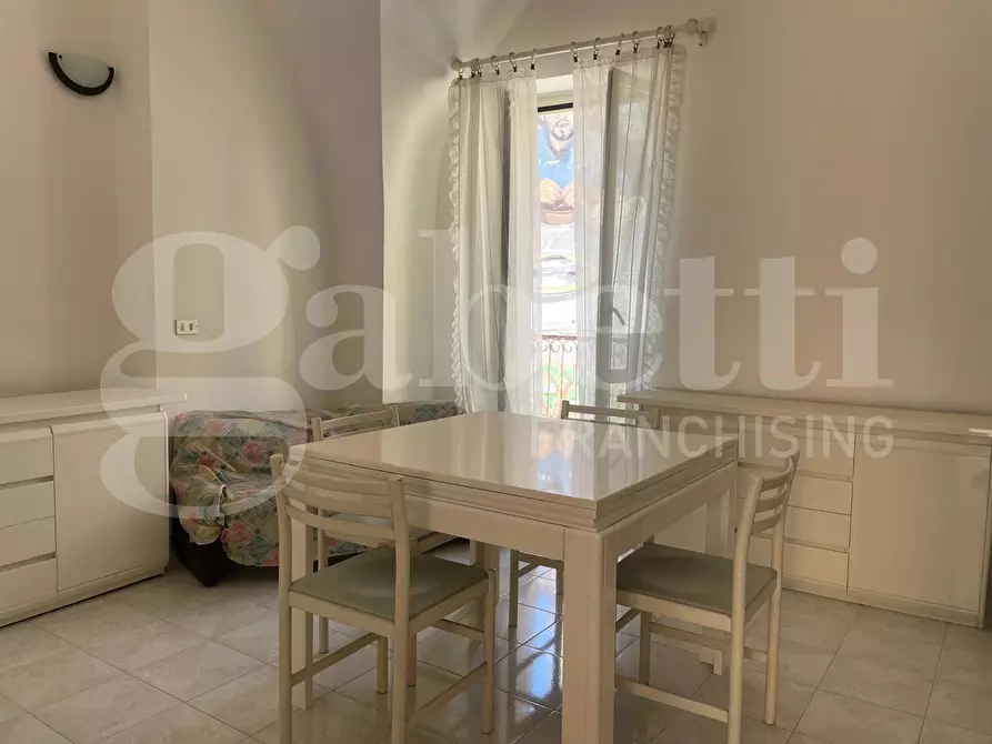 Immagine 2 di Appartamento in affitto  in Vicolo Portone, 3 a Gaeta