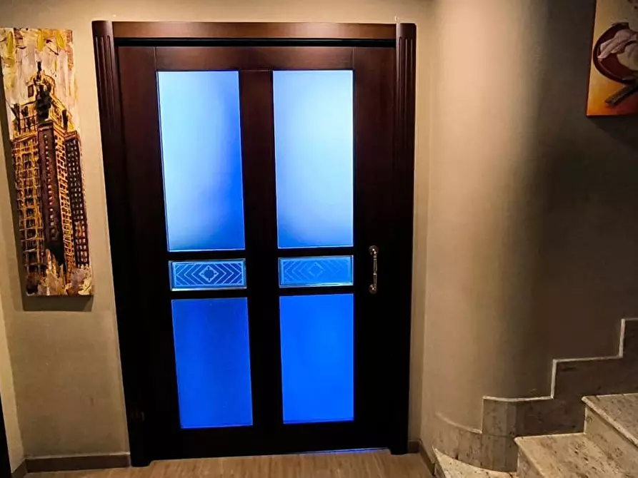 Immagine 35 di Appartamento in vendita  in Via Foria a Napoli