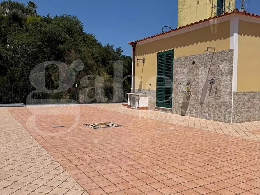 Immagine 17 di Attico in vendita  in Via Via Pannella a Lacco Ameno