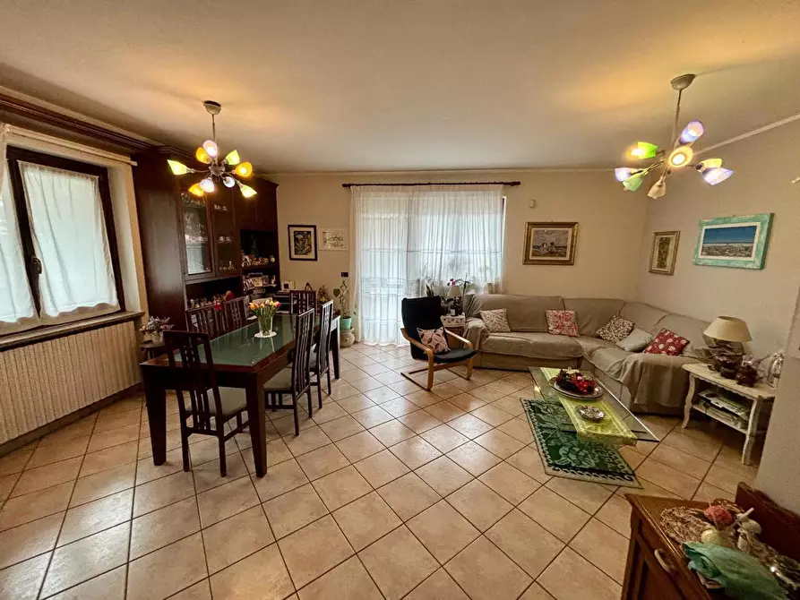 Immagine 4 di Appartamento in vendita  in Via Domenico Berti a Orbassano