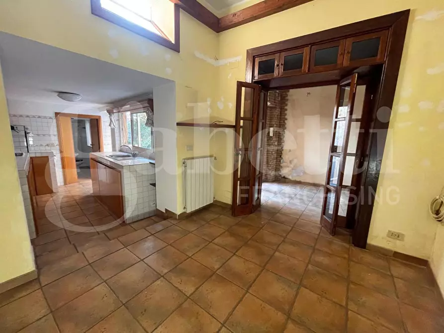 Immagine 4 di Appartamento in vendita  in Piazza S. Conca, 24 a Gaeta