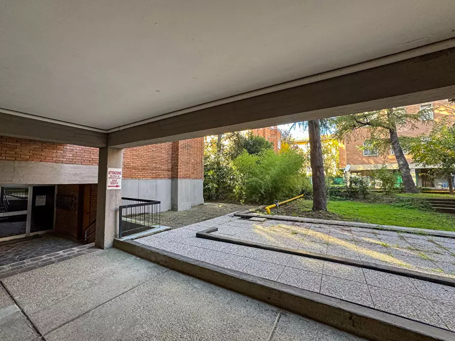 Immagine 31 di Appartamento in vendita  in Via Renato Stracciari, 5 a Bologna