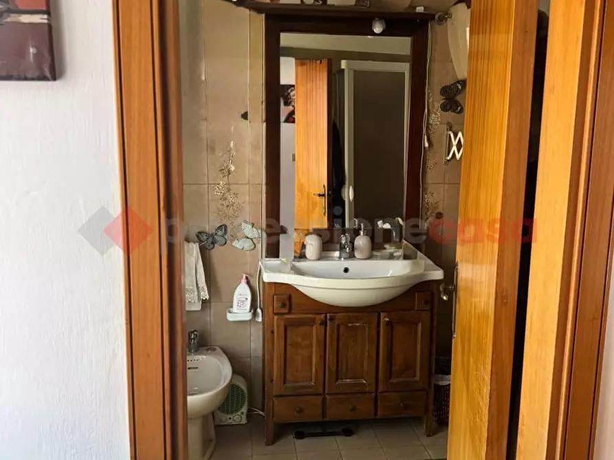 Immagine 18 di Casa indipendente in vendita  in Via MONTE BERTONE, 10 a Pescara