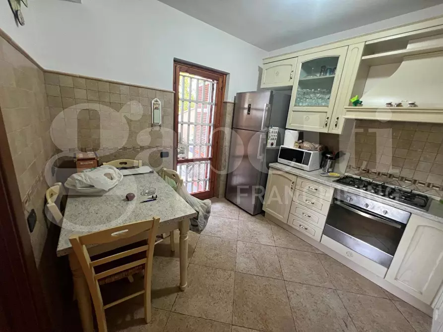 Immagine 7 di Casa quadrifamiliare in vendita  in Via Edmondo De Amicis, 3 a Anzio