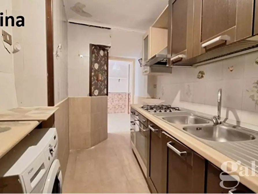 Immagine 15 di Palazzo in vendita  in Via Salita del Petraio a Napoli